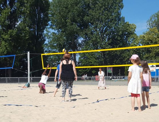 Beach Volleyball: In Action